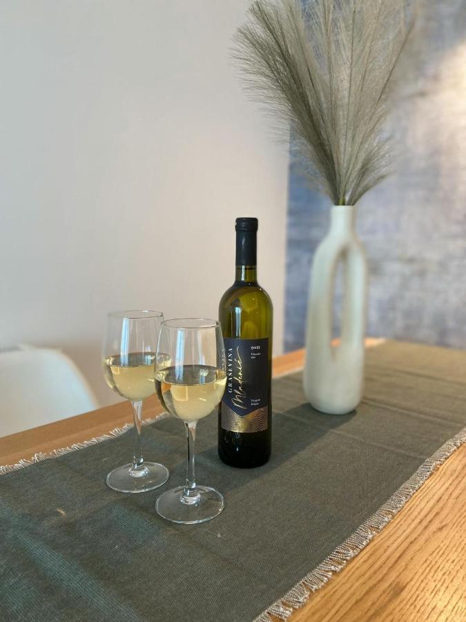 Portview Apartment Rijeka Eksteriør billede