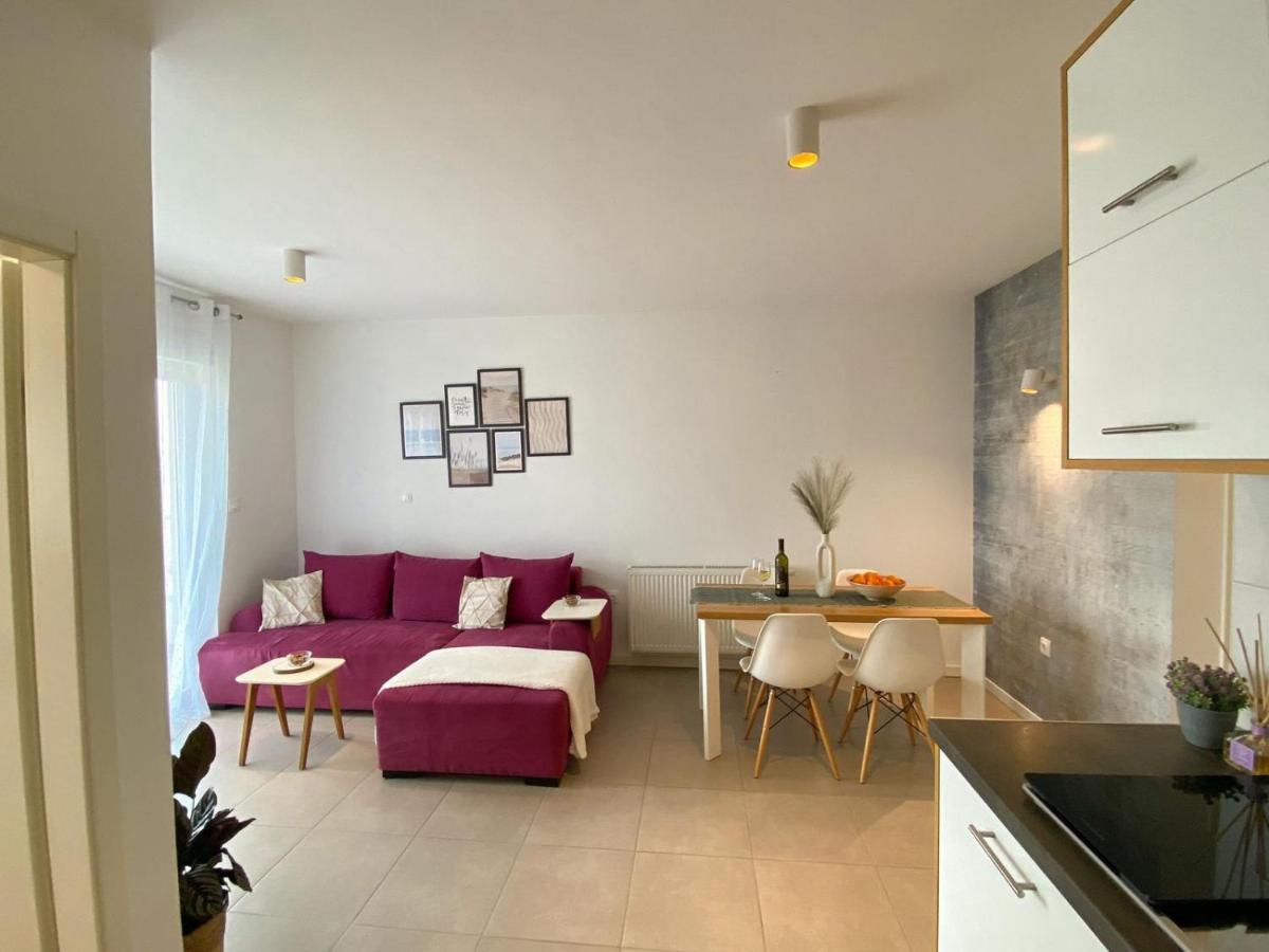 Portview Apartment Rijeka Eksteriør billede