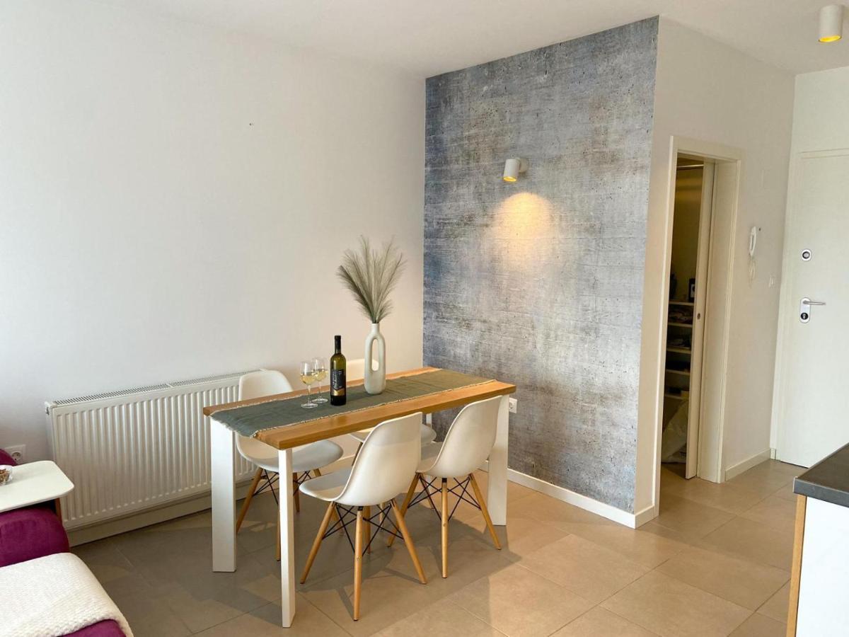 Portview Apartment Rijeka Eksteriør billede